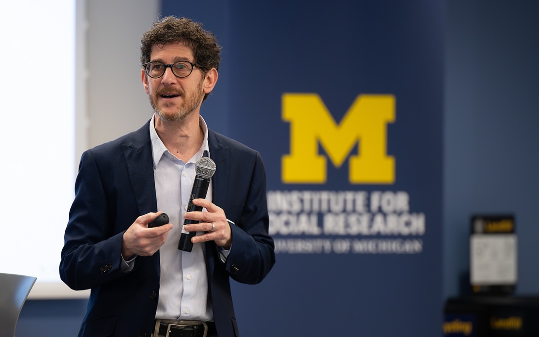 What happens when schools restrict phones?  U-M Youth Policy Lab convenes national conference as new studies get underway